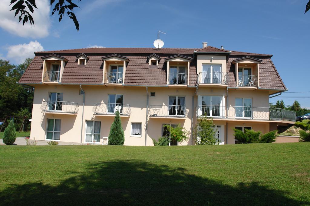 Balla Appartements Zalakaros Exterior foto